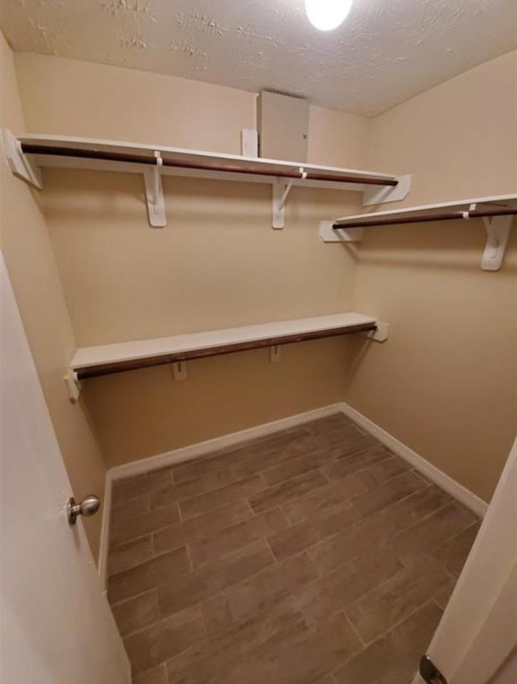 171 Horn Ct #171 - Photo 5 of 21