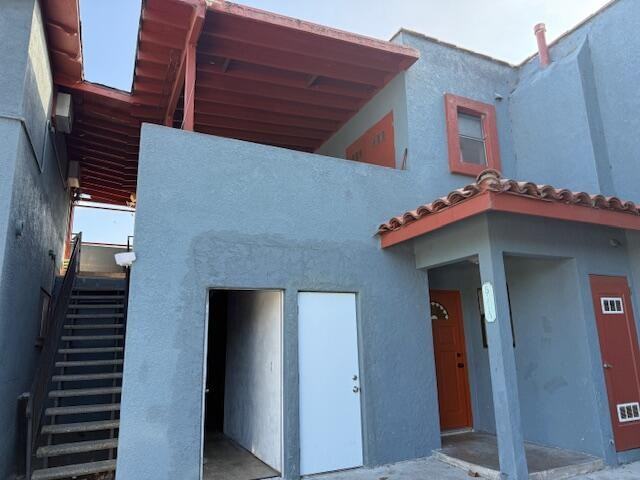 809 Bath St #809-811 - Photo 4 of 13