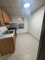 featured image of 175 W 48th St #7