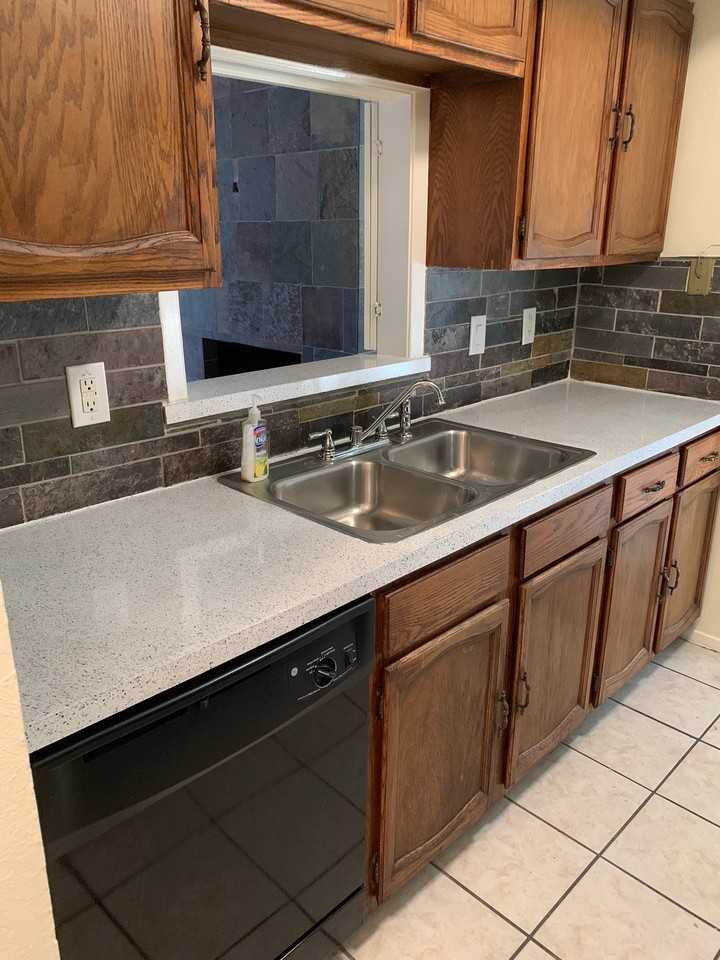 421 San Mateo Dr #NA - Photo 5 of 19