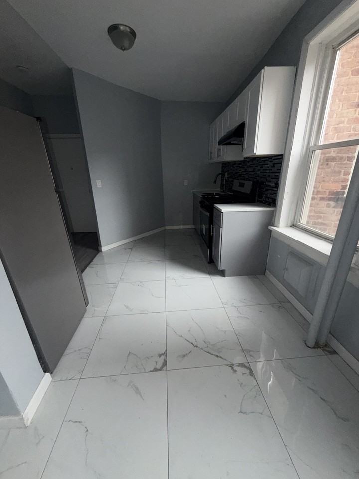 36 Sherman Place #307 - Photo 3 of 6