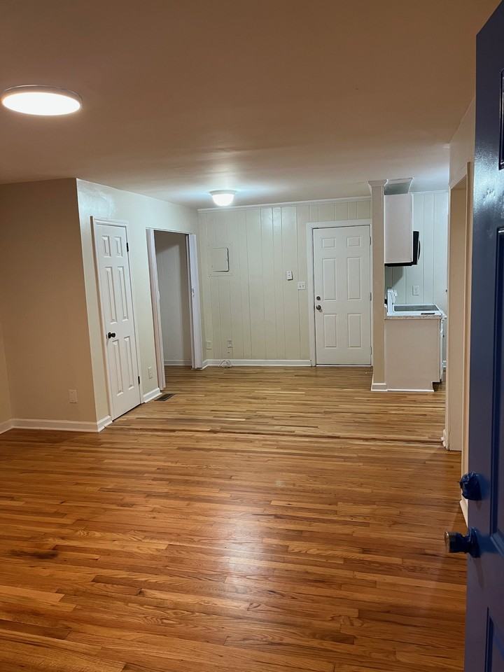 4217 Colebrook Rd #NA - Photo 3 of 12