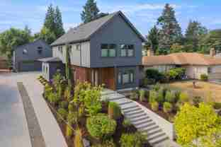 2038 Northeast Morgan Street #NA - Photo 1 of 1