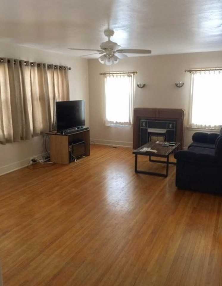 534 5th Street #534 - Photo 2 of 6