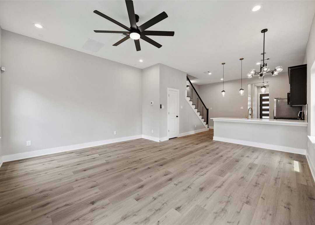 217 Pheasant St #A - Photo 6 of 22