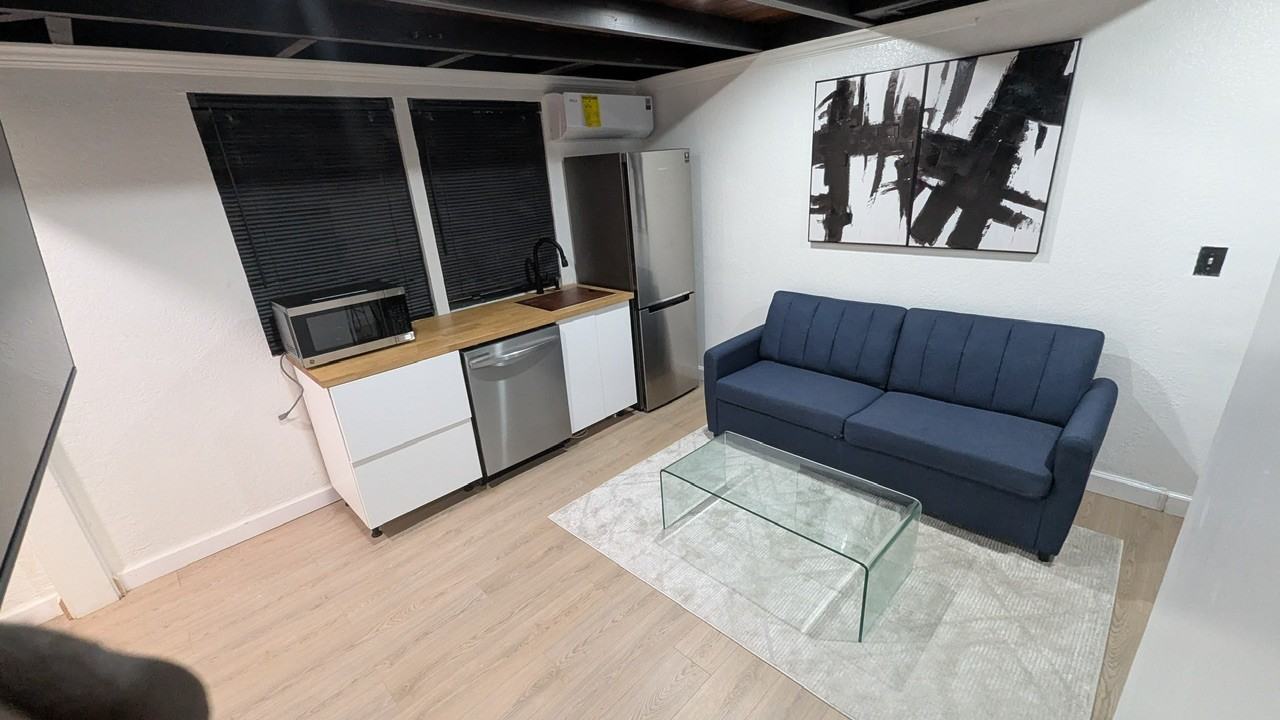 1111 Sw 8th Ct #NA - Photo 4 of 13