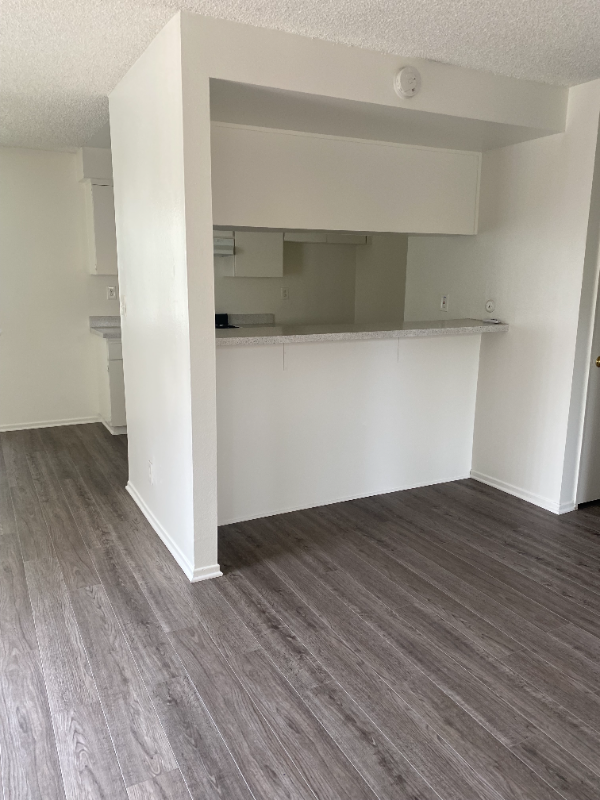 931 N Highland St #22 - Photo 6 of 17