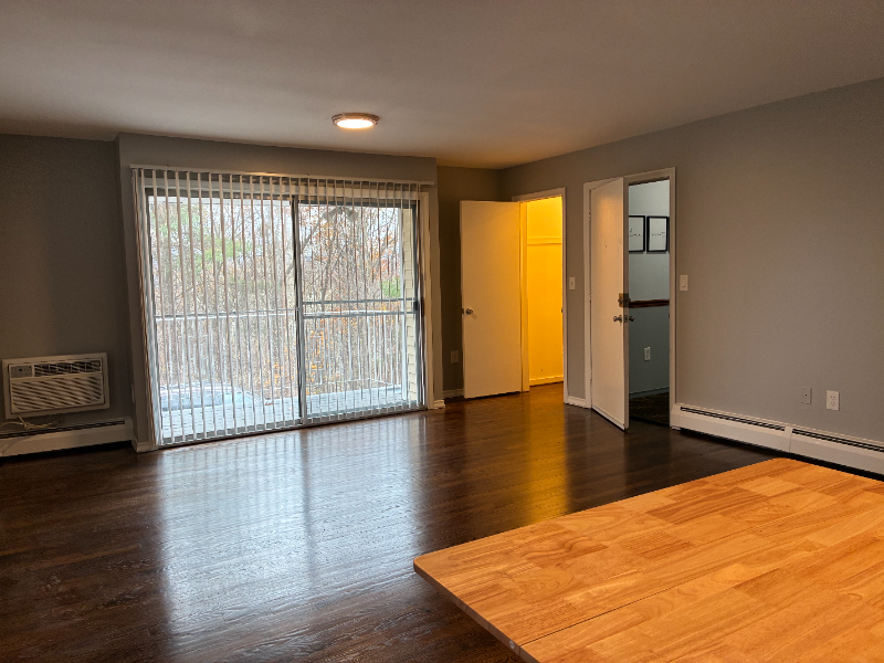 271 Main Street - Photo 3 of 8