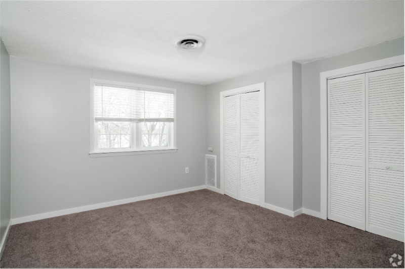 266 Main St - Photo 7 of 9