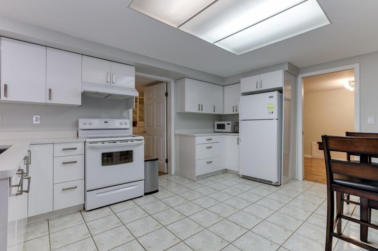 7730 Tyndale Place - Photo 7 of 15