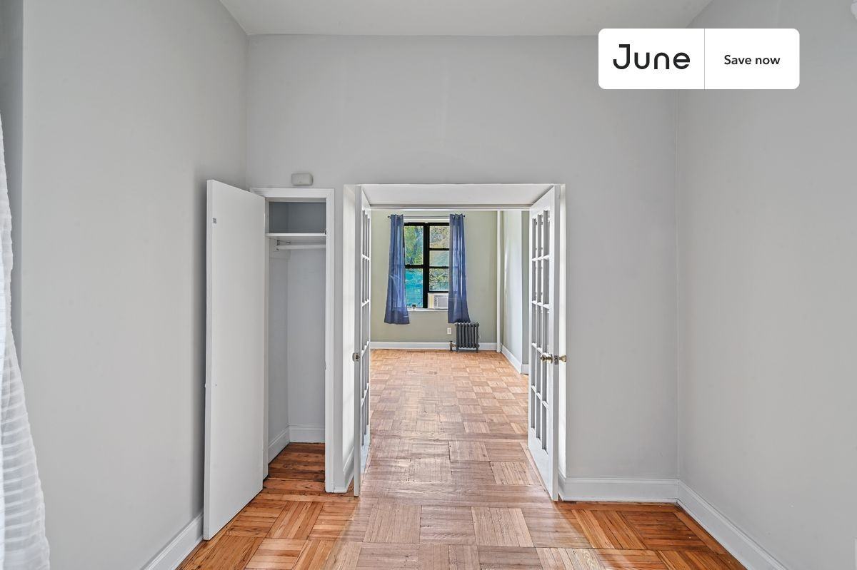 715 E 5th St #1B - Photo 6 of 17