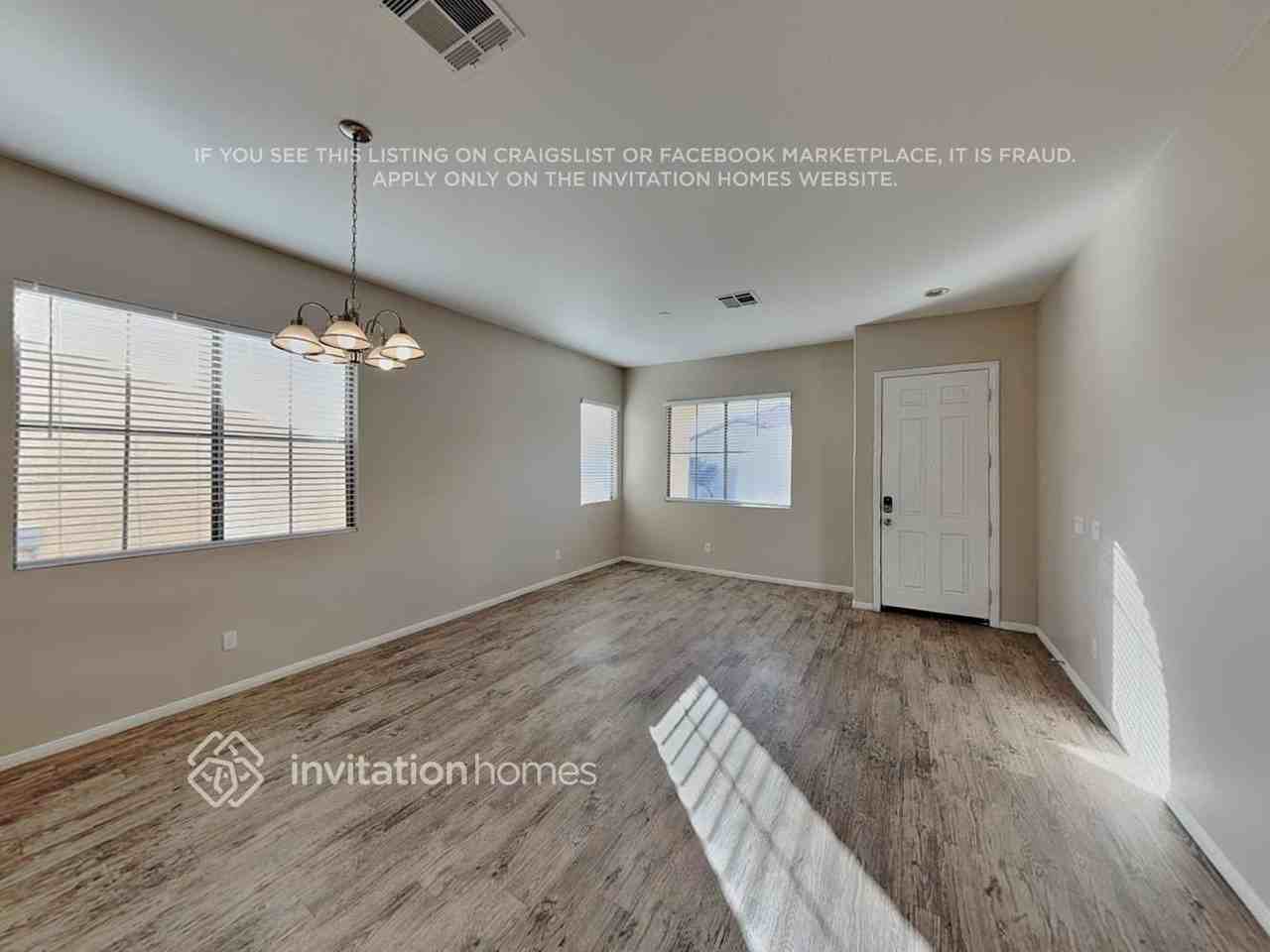 7394 Longhorn Lodge Ave - Photo 5 of 23