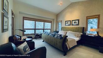 302 Roaring Fork Dr - Photo 1 of 1