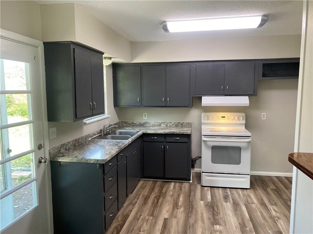 4314 Tim Ln - Photo 2 of 16