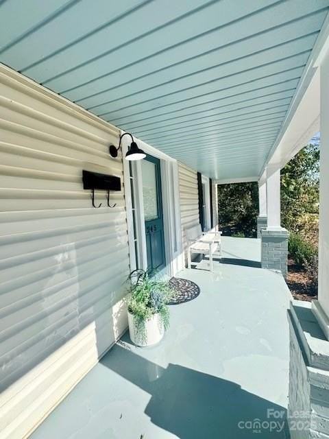 245 Garfield St - Photo 3 of 36