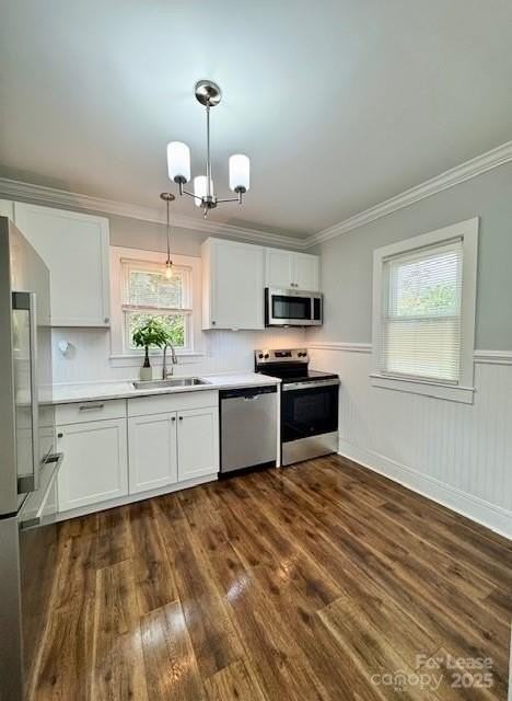 245 Garfield St - Photo 6 of 36