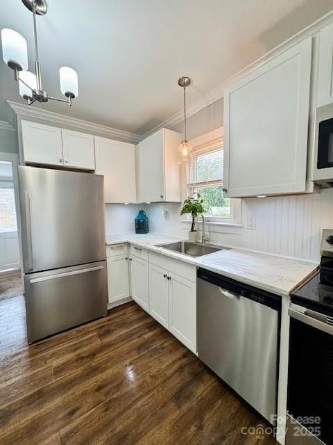 245 Garfield St - Photo 7 of 36