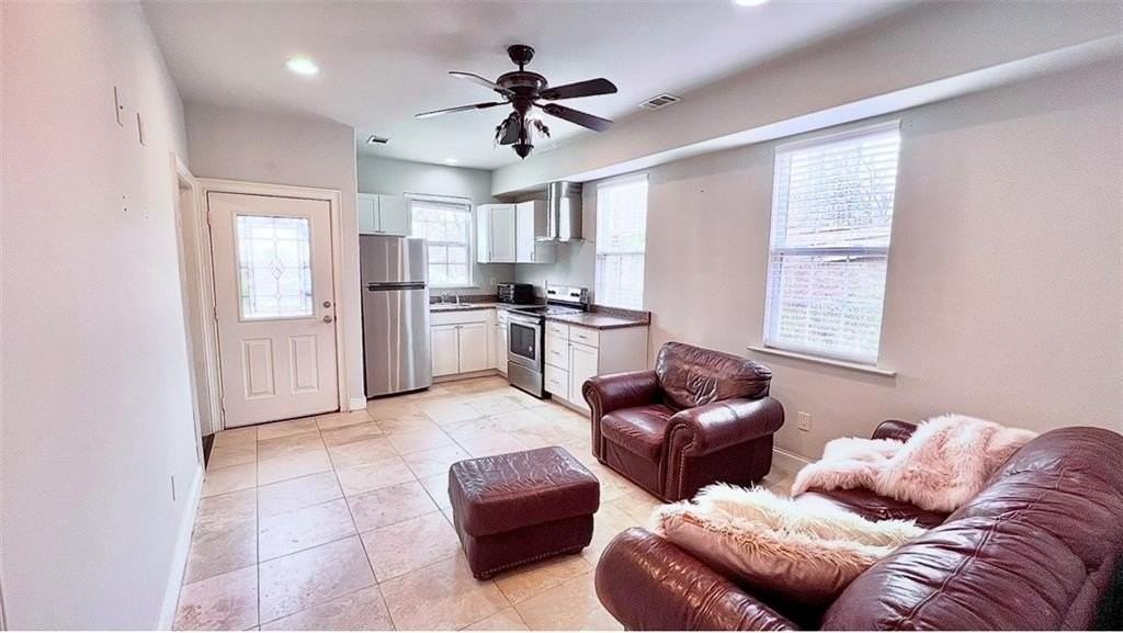 4236 East Cherokee Drive - Photo 6 of 19