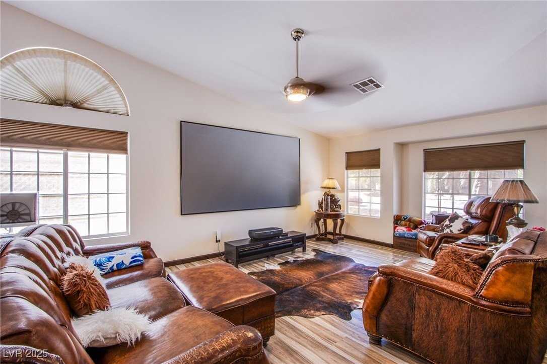 6420 Break Point Ave - Photo 6 of 28