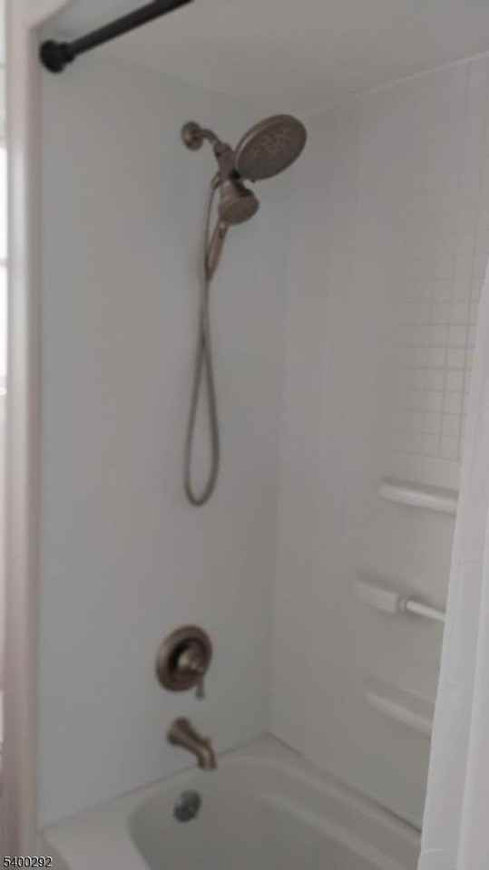 71 Crystal St - Photo 7 of 8