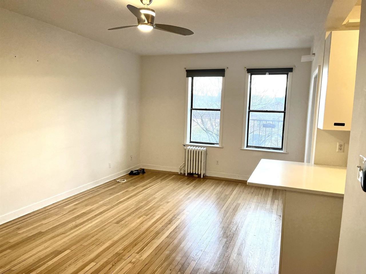 821 Bergen Ave #D11 - Photo 2 of 11