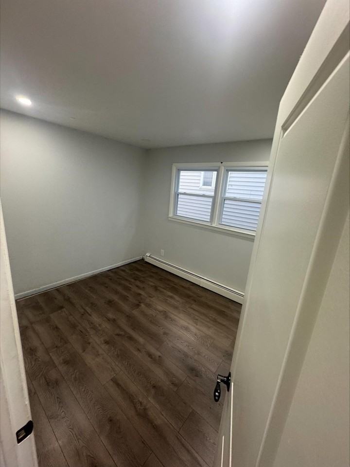 5214 Liberty Avenue #1stFL - Photo 5 of 10