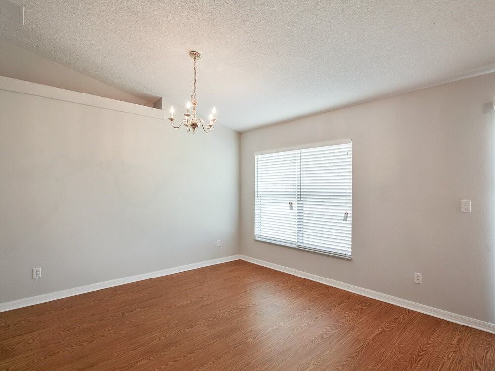 11838 Foxglove Dr - Photo 3 of 15