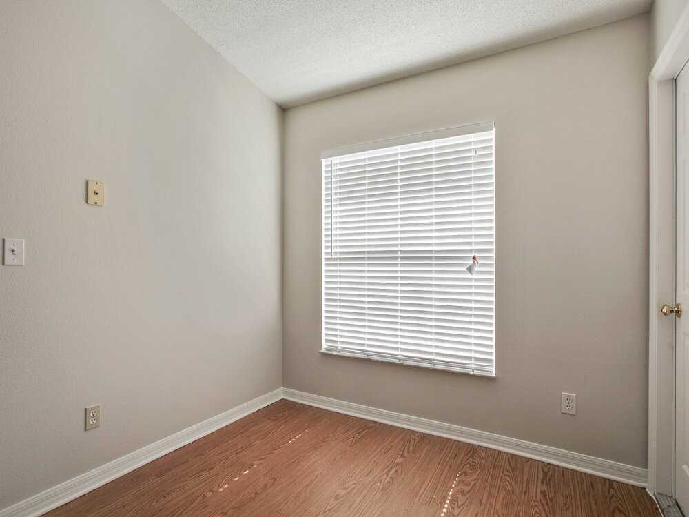 11838 Foxglove Dr - Photo 6 of 15