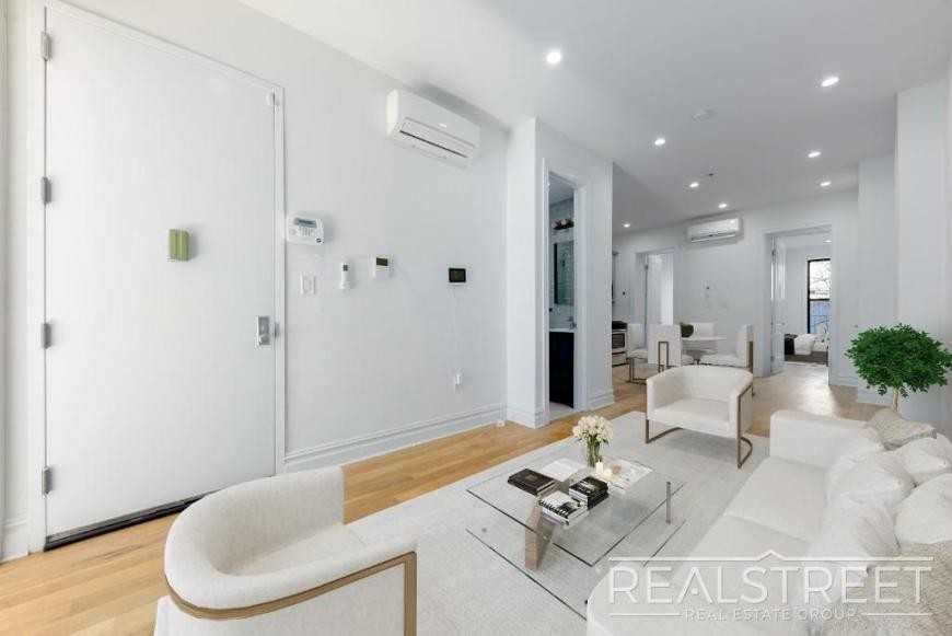 849A Greene Ave - Photo 2 of 10