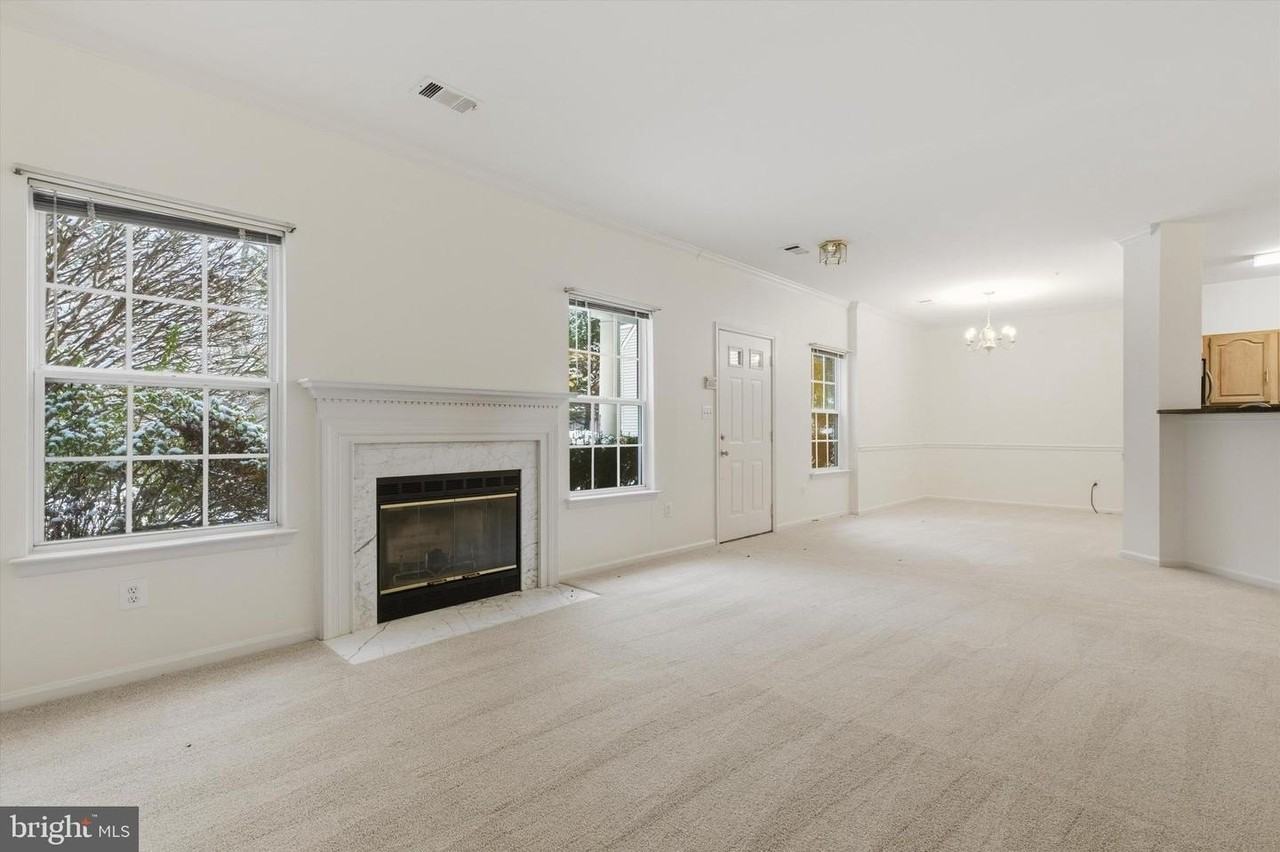 1640 Fallowfield Ct - Photo 6 of 27