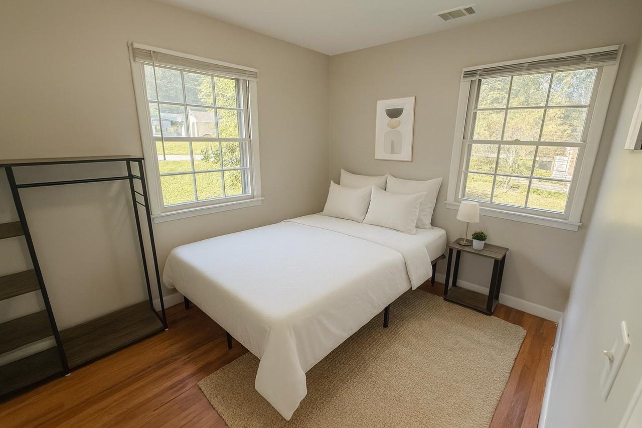 Cornell Blvd Sw - Photo 3 of 5