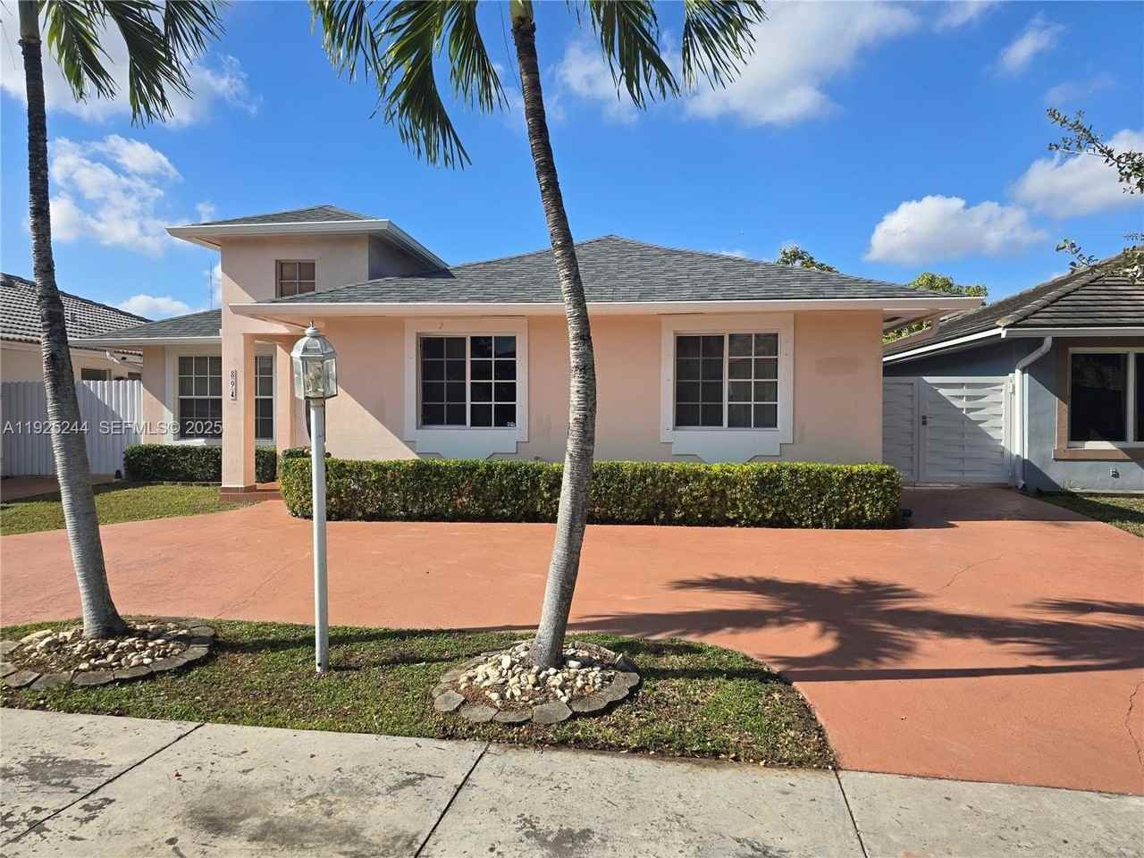 894 Nw 134th Pl #894 - Photo 2 of 50