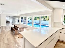 featured image of 19340 Ne 18th Ct