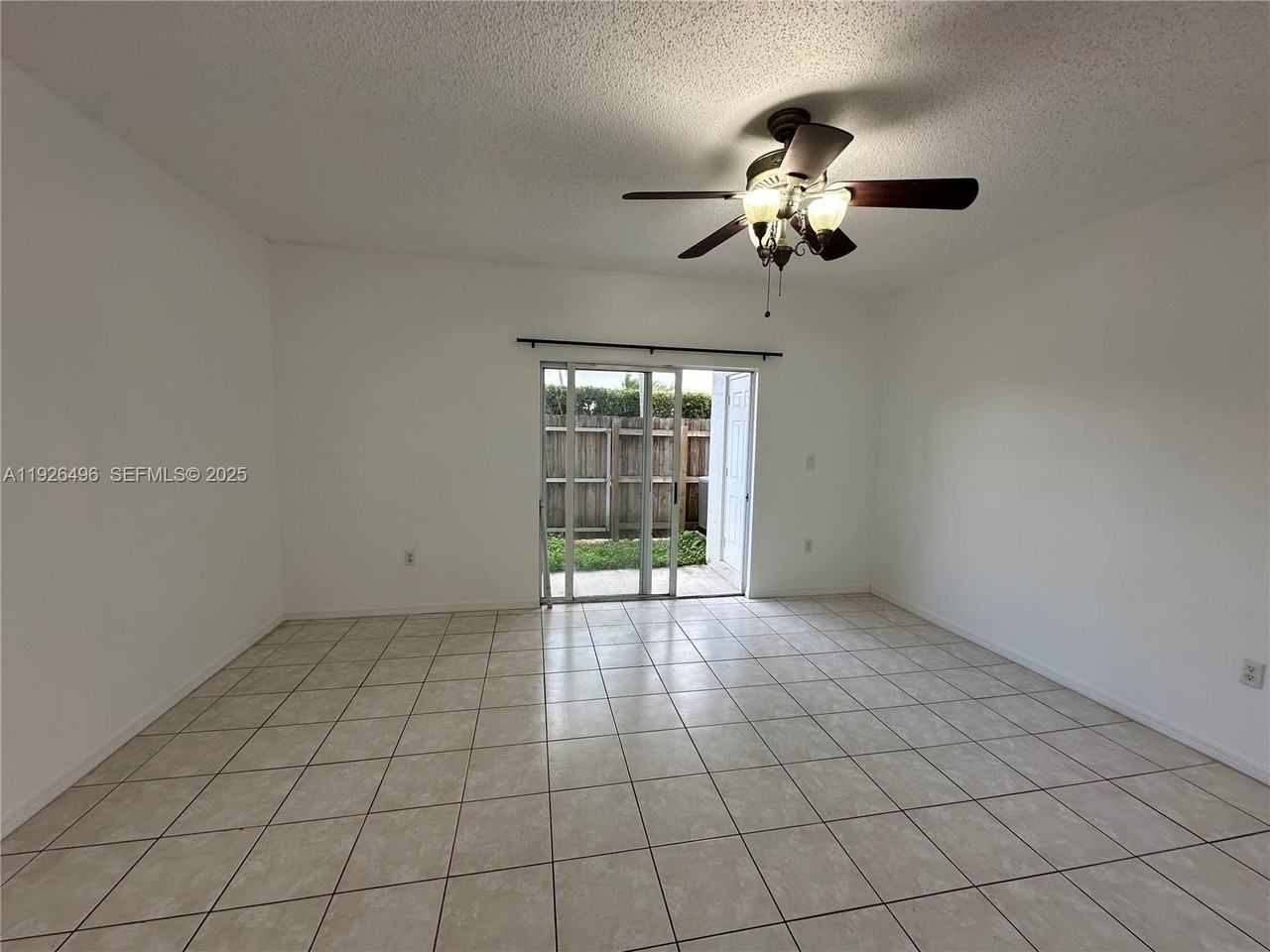 2308 Se 23rd Ter #2308 - Photo 7 of 29