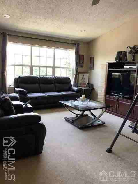 151 Gregory Ln - Photo 2 of 18