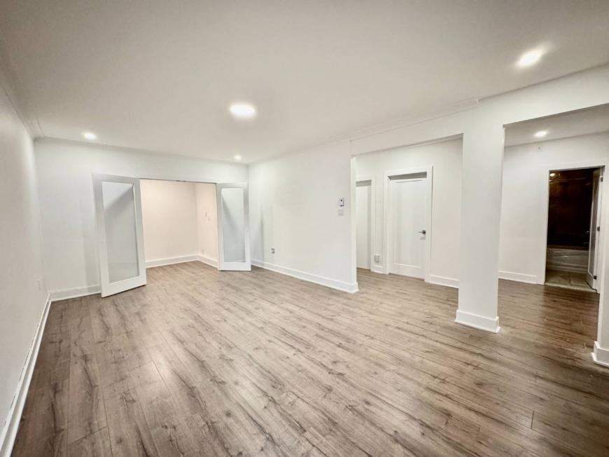 6635 Av Fielding - Photo 4 of 10