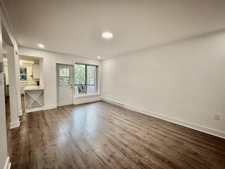 6635 Av Fielding - Photo 5 of 10