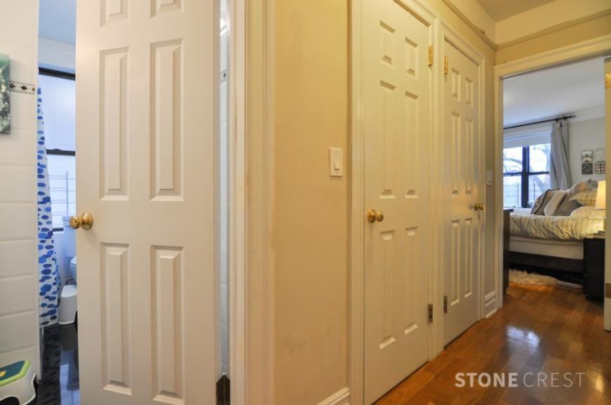 290 Riverside Dr - Photo 7 of 10