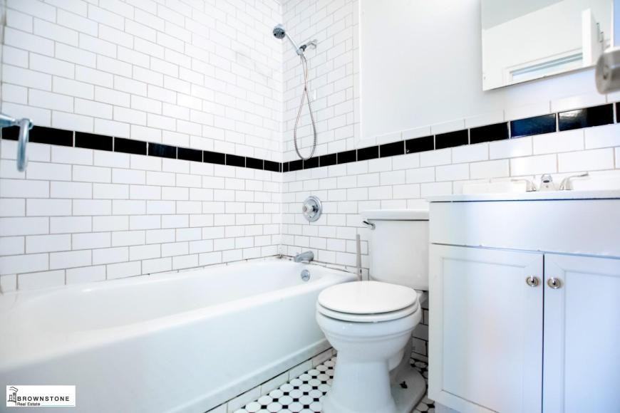 70 4th Place - Photo 5 of 5