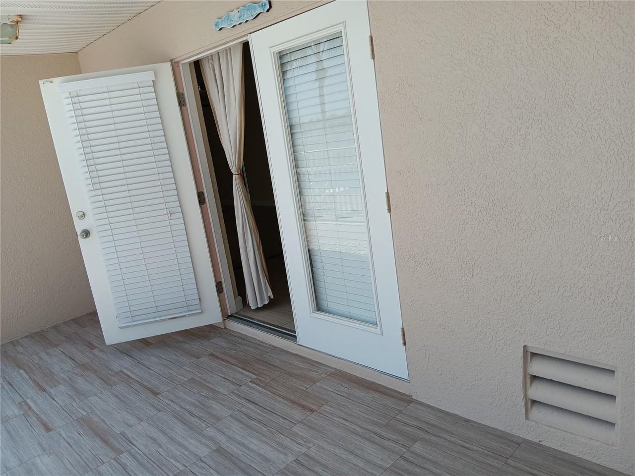 200 Brightwater Dr #1 - Photo 6 of 50