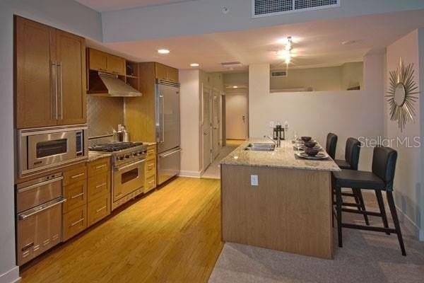 1208 E Kennedy Blvd #1120 - Photo 6 of 11