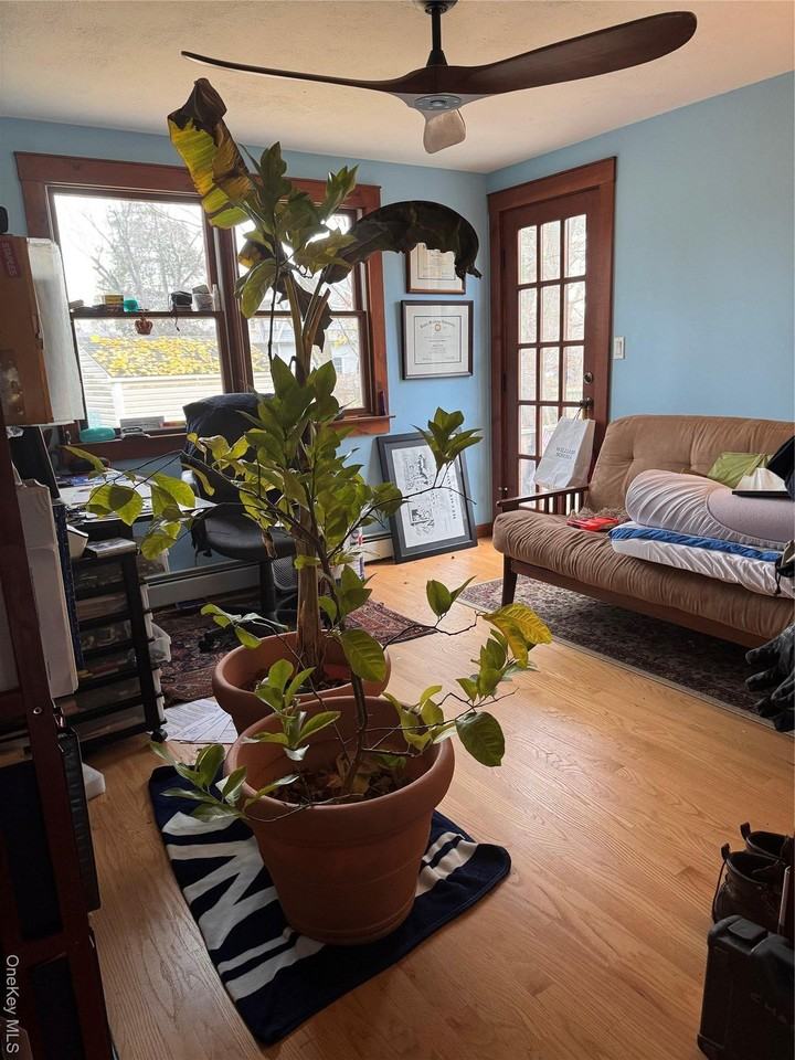 57 Swannekin Rd - Photo 4 of 27