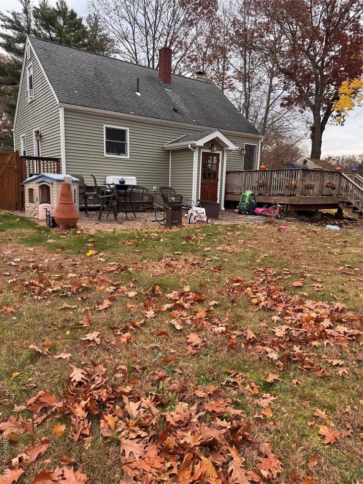 57 Swannekin Rd - Photo 7 of 27