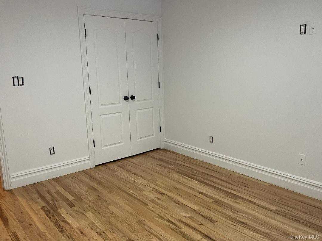 1107 Ocean Blvd - Photo 3 of 14