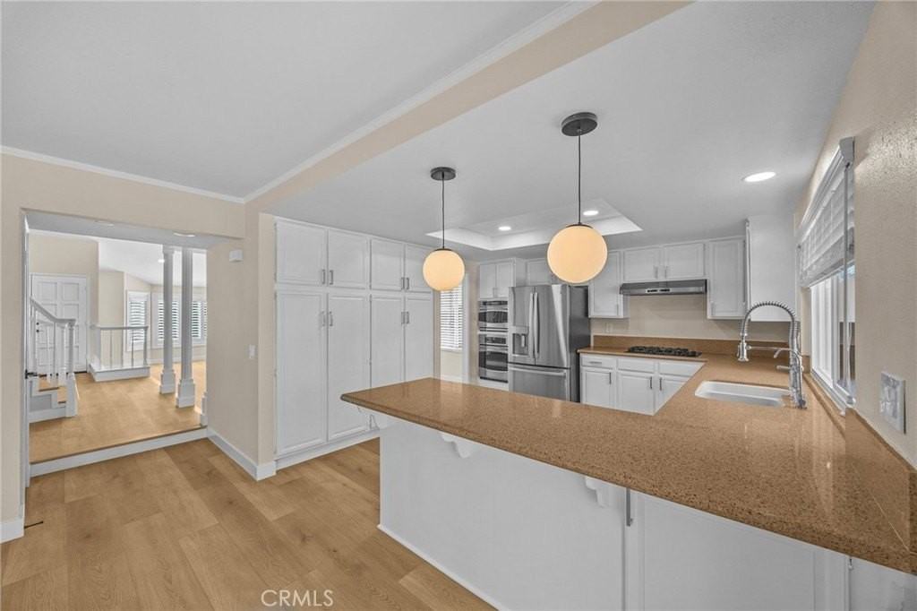 64 Bluecoat - Photo 6 of 44