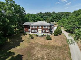 32 Squamscott Road - Photo 1 of 1