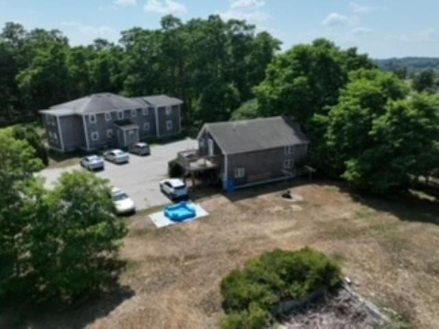 32 Squamscott Rd - Photo 2 of 18