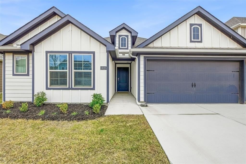 13125 13125 S Haven Way - Photo 2 of 23