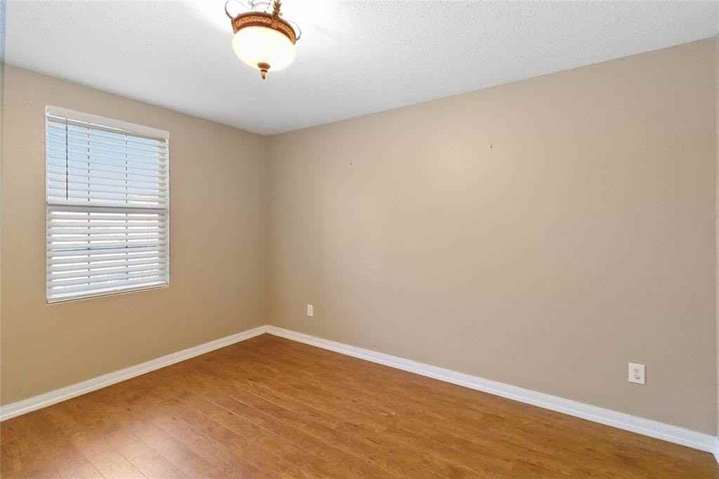 2604 Bandera Place - Photo 6 of 33