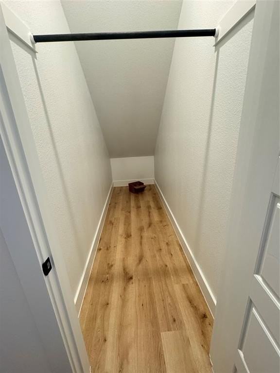 1313 Eureka Springs St - Photo 4 of 40